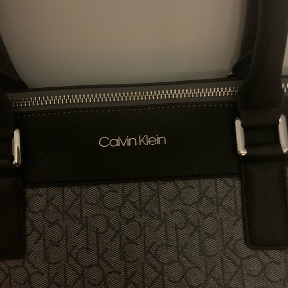 Authentic Calvin Klein purse! - Picture 2 of 2